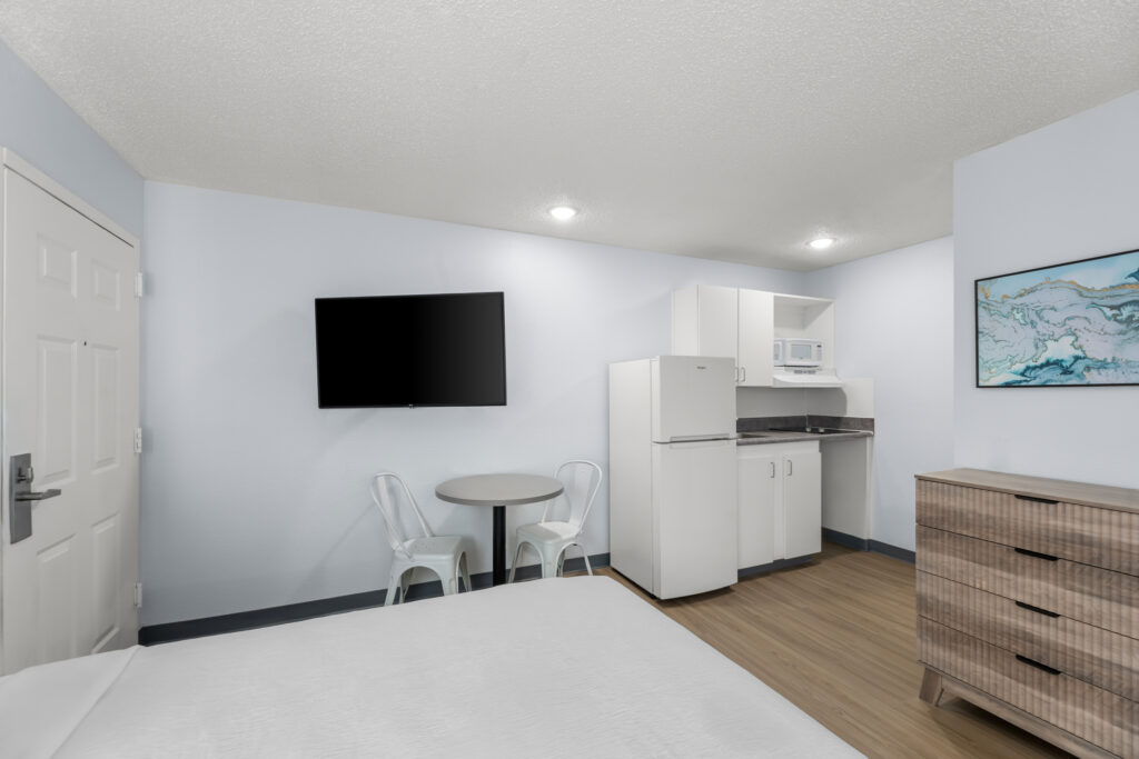 Hotel Rooms With Kitchen